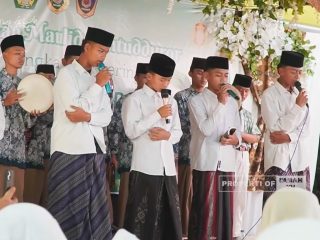 Madrasah I’anatut Thalibin Gelar Maulid Nabi SAW, Ratusan Siswa Ikuti Pembacaan Maulid Simtud Duror